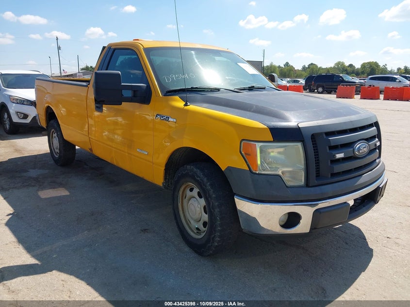 2011 Ford F150 yellow pickup gasoline 1FTPF1CT4BKD95610 photo #1