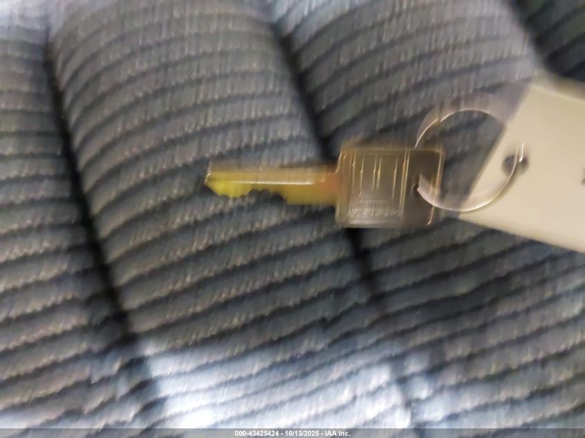 1991 Chevrolet Gmt-400 K1500 VIN: 2GCEK19KXM1239043 Lot: 43425424