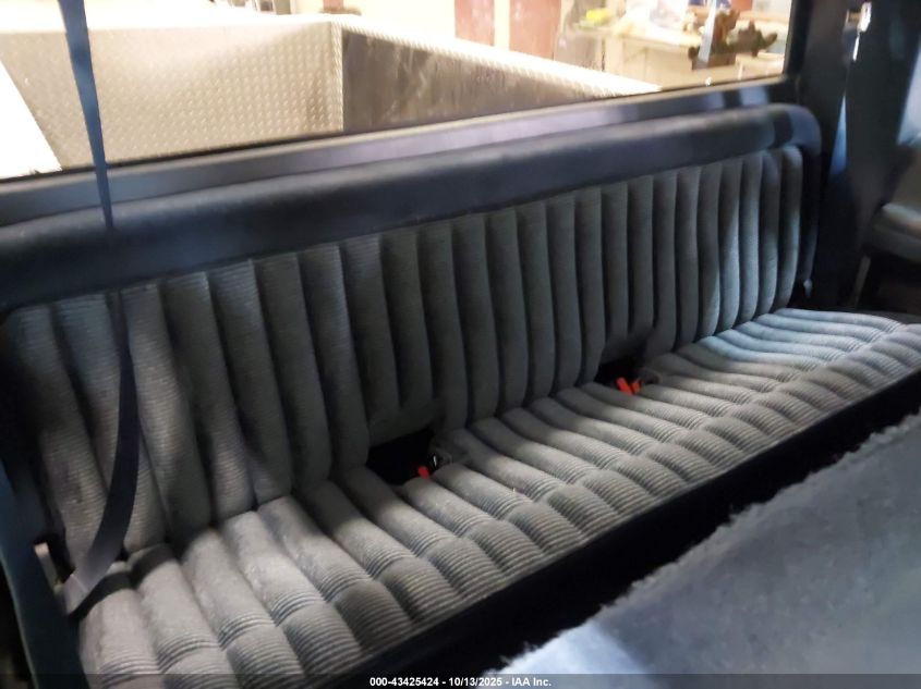 1991 Chevrolet Gmt-400 K1500 VIN: 2GCEK19KXM1239043 Lot: 43425424