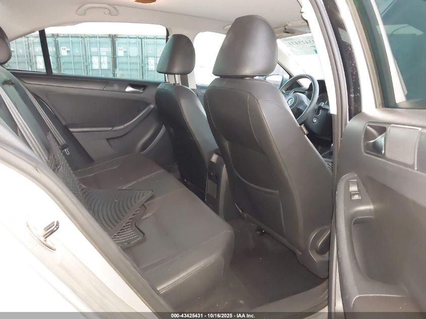 2012 Volkswagen Jetta 2.5L Se VIN: 3VWDP7AJ0CM030823 Lot: 43425431