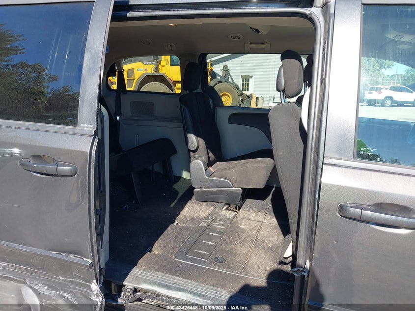 2012 Dodge Grand Caravan Sxt VIN: 2C4RDGCG1CR129579 Lot: 43425448