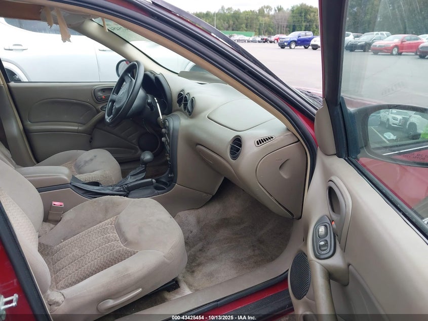 1G2NE52E95M128223 2005 PONTIAC GRAND AM photo no. 5