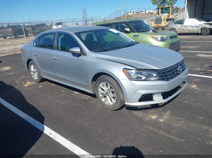 VOLKSWAGEN PASSAT 1.8T S