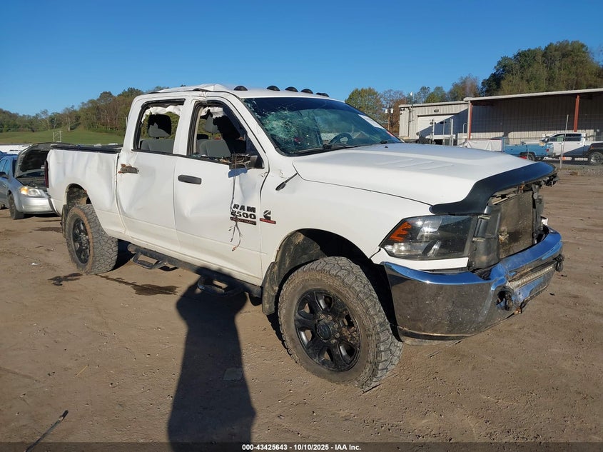 RAM 2500 TRADESMAN
