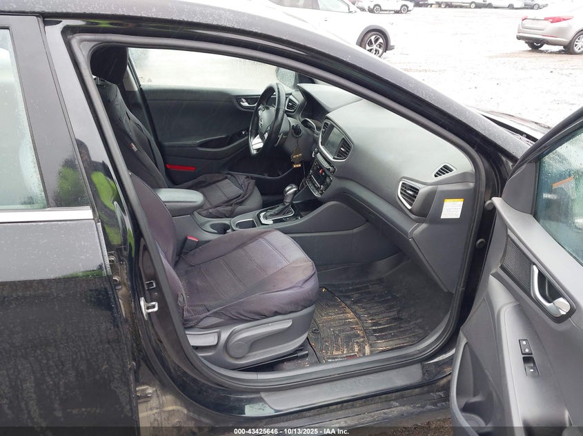 VIN KMHC75LC9JU082277 2018 HYUNDAI IONIQ HYBRID SEL