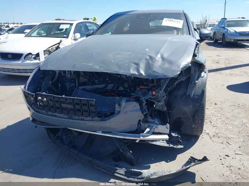 2023 Polestar 2 Long Range Dual Motor/Long Range Dual Motor Plus VIN: YSMED3KA7PL135779 Lot: 43425711