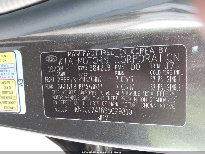 2009 Kia Borrego Lx VIN: KNDJJ741695029810 Lot: 43425759