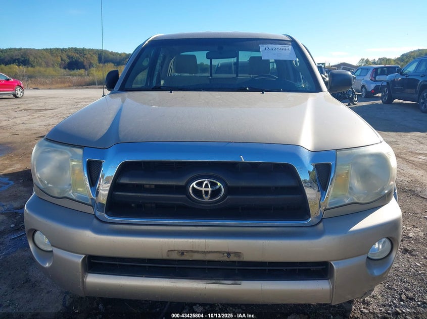 5TEUU42N86Z181833 2006 TOYOTA TACOMA photo no. 13