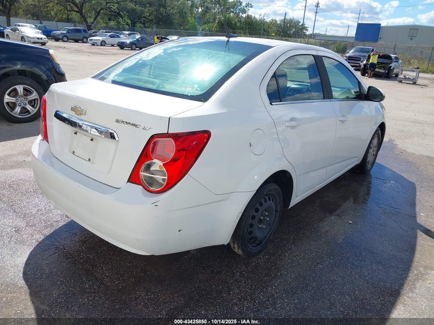 2014 CHEVROLET SONIC LT AUTO 1G1JC5SH1E4105392