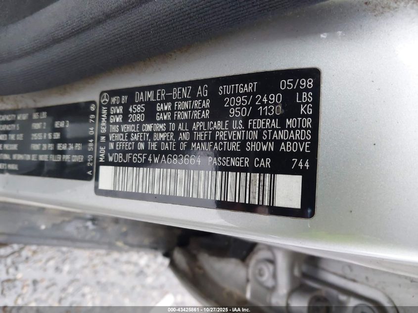 1998 Mercedes-Benz E 320 VIN: WDBJF65F4WA683664 Lot: 43425861