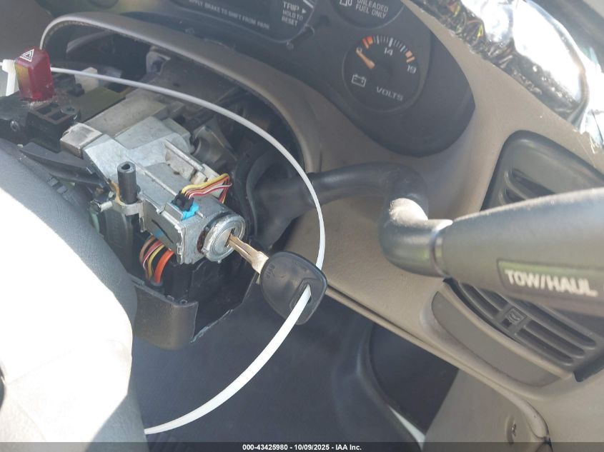 2005 Chevrolet Astro VIN: 1GCDM19X35B114193 Lot: 43425980