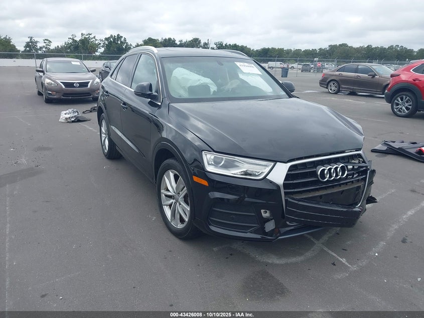 AUDI Q3 2.0T PREMIUM PLUS