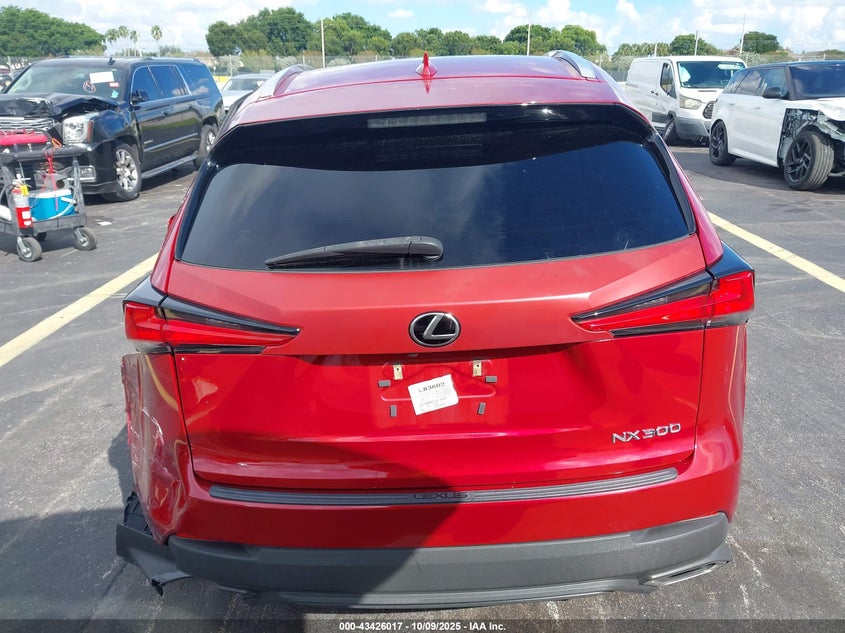 JTJYARBZ7J2110899 2018 LEXUS NX photo no. 16