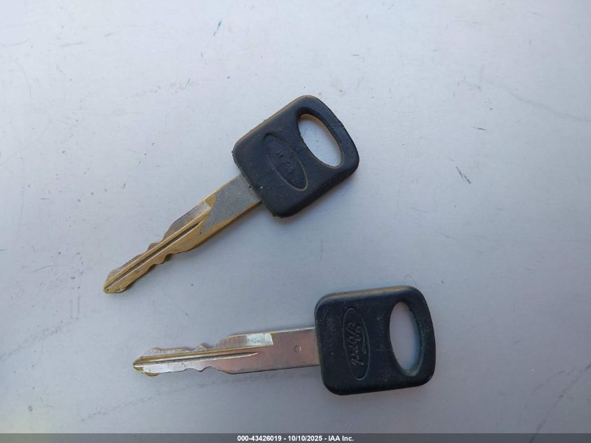 1997 Ford F-150 Lariat/Standard/Xl/Xlt VIN: 1FTDX17W0VKC42859 Lot: 43426019