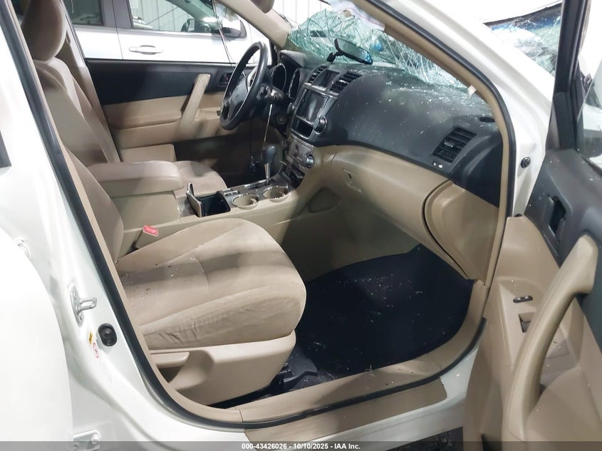 5TDZA3EH8DS043847 2013 TOYOTA HIGHLANDER photo no. 5
