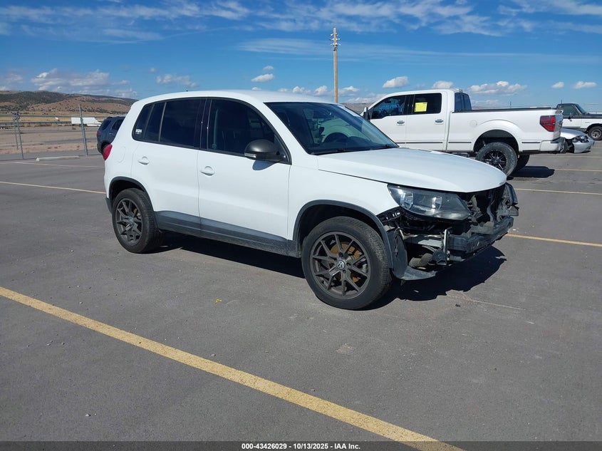 VOLKSWAGEN TIGUAN S