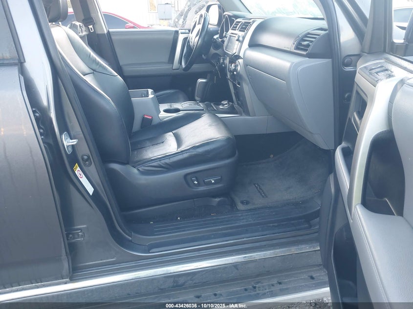 2013 TOYOTA 4RUNNER SR5 JTEBU5JR8D5138297