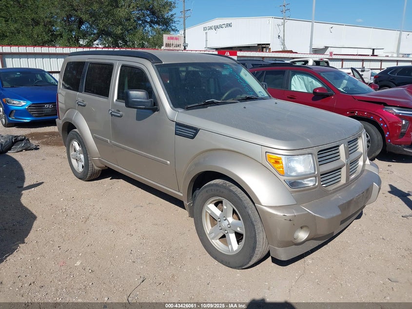 DODGE NITRO SXT