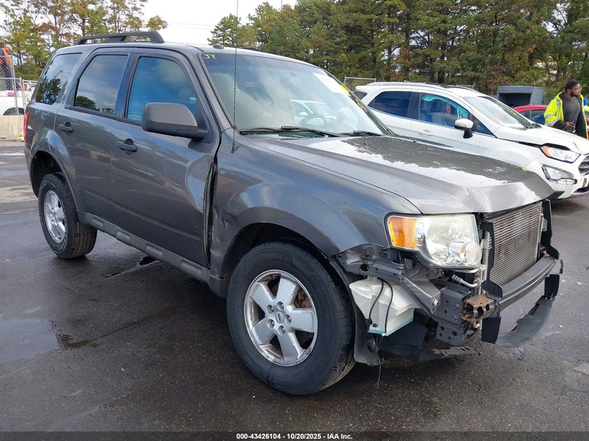 FORD ESCAPE XLT