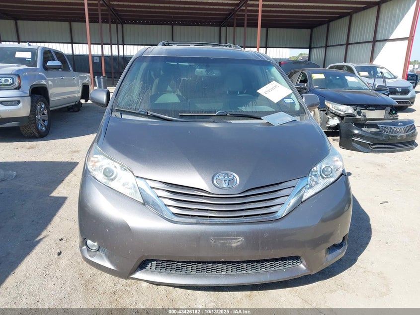 2017 Toyota Sienna Xle Premium 8 Passenger VIN: 5TDYZ3DC8HS819149 Lot: 43426182