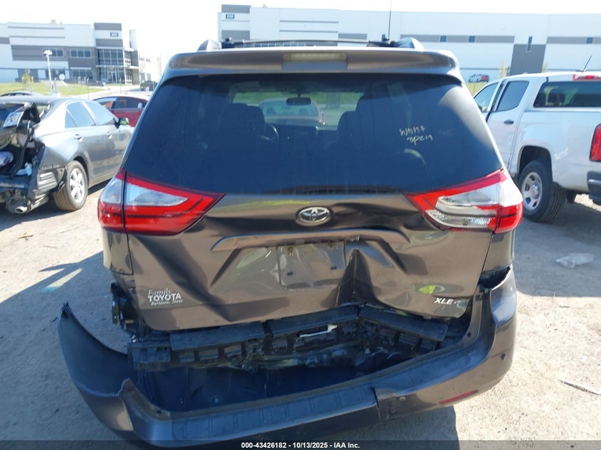 2017 Toyota Sienna Xle Premium 8 Passenger VIN: 5TDYZ3DC8HS819149 Lot: 43426182