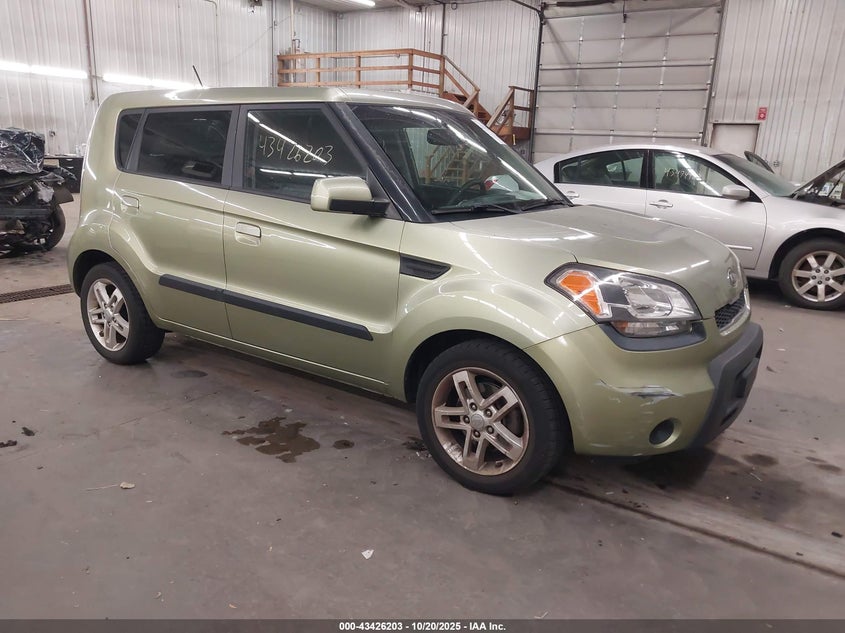 KIA SOUL +
