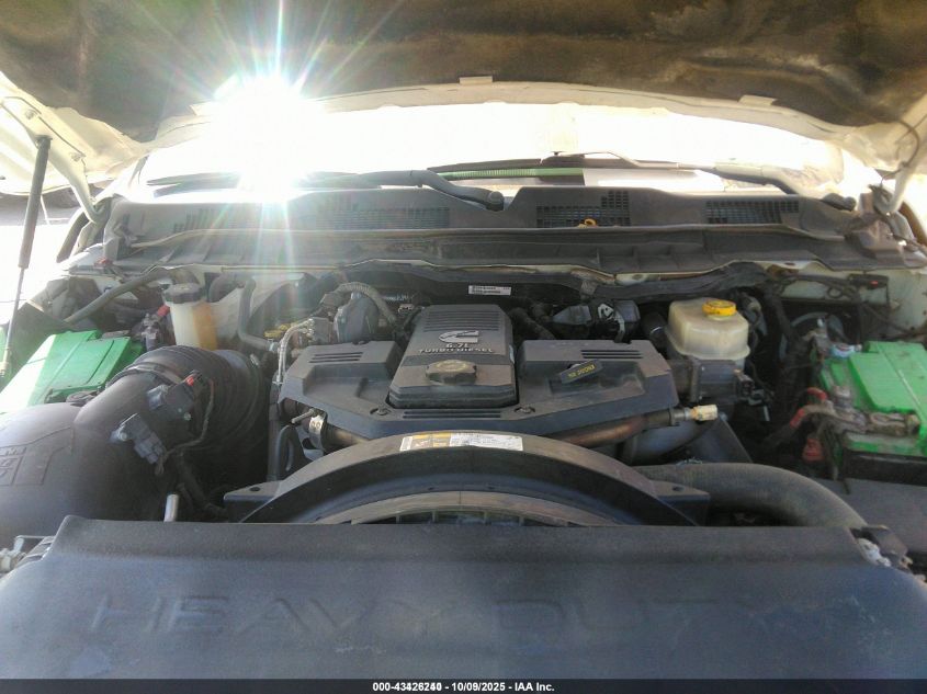 2017 Ram 3500 Tradesman 4X4 8' Box VIN: 3C63RRGL1HG673014 Lot: 43426240