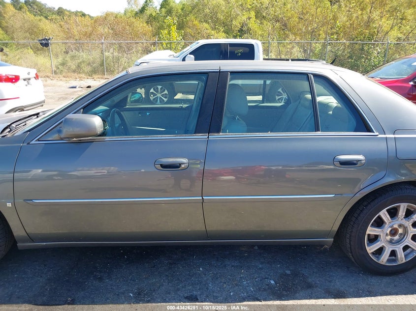 2008 Cadillac Dts 1Sc VIN: 1G6KD57Y48U108568 Lot: 43426251