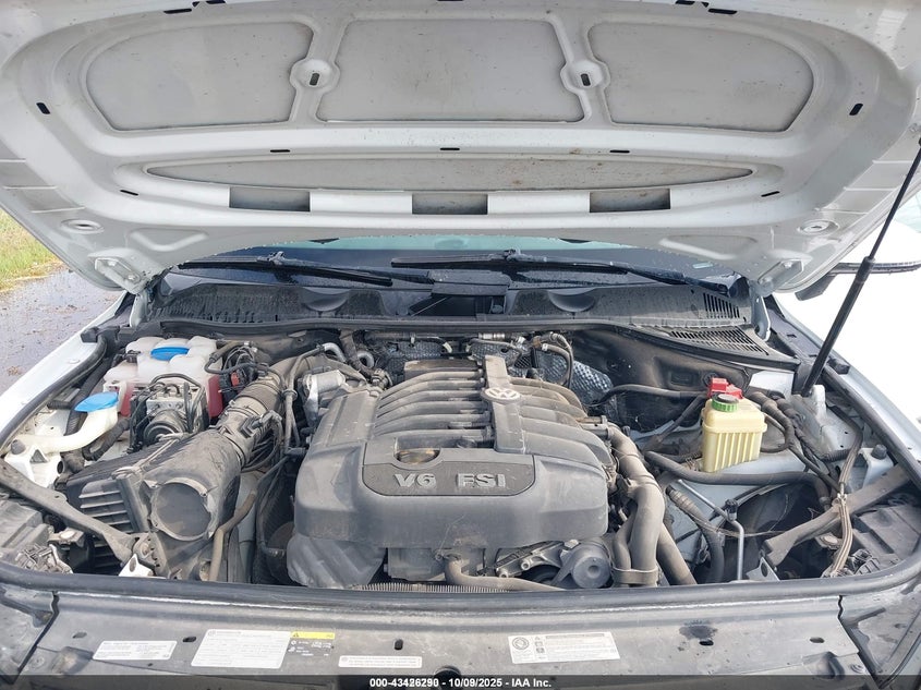 2013 VOLKSWAGEN TOUAREG VR6 SPORT WVGEF9BP8DD011521