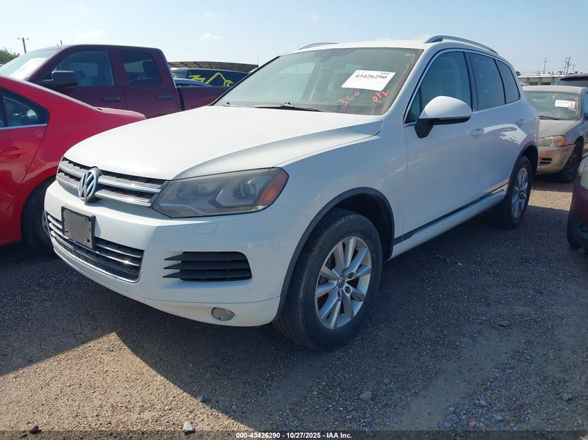 2013 VOLKSWAGEN TOUAREG VR6 SPORT WVGEF9BP8DD011521