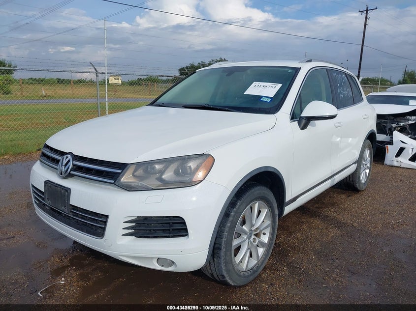 2013 VOLKSWAGEN TOUAREG VR6 SPORT WVGEF9BP8DD011521