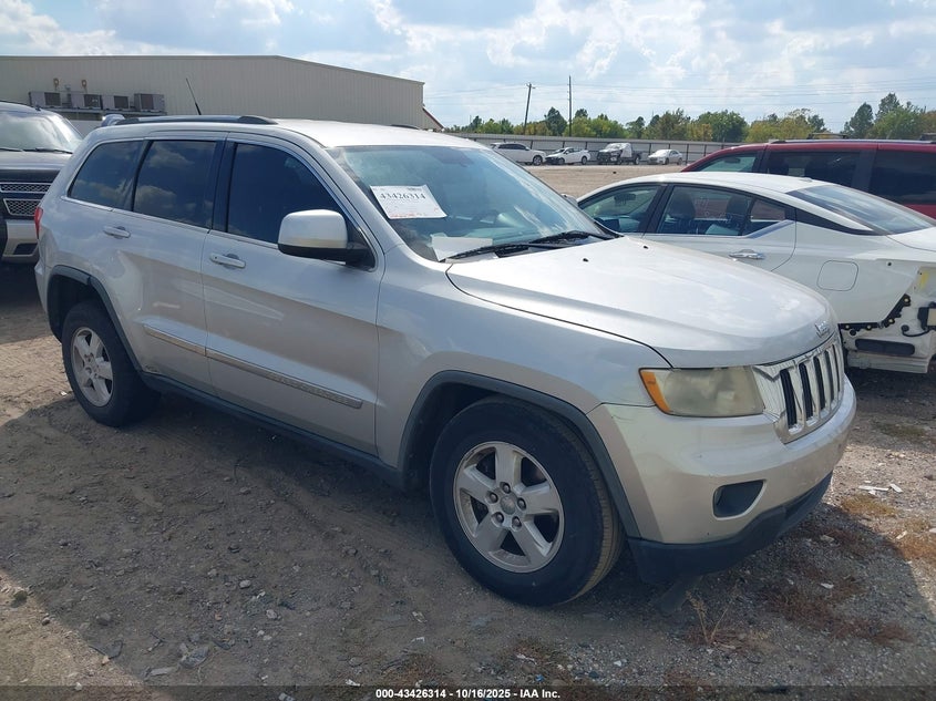 JEEP GRAND CHEROKEE LAREDO