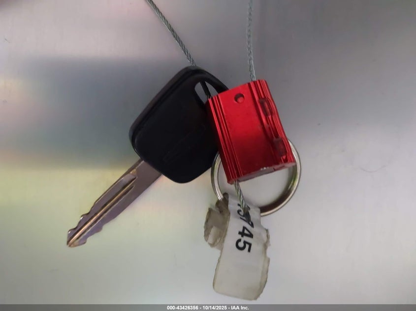 2000 Lincoln Navigator VIN: 5LMFU28AXYLJ20060 Lot: 43426356