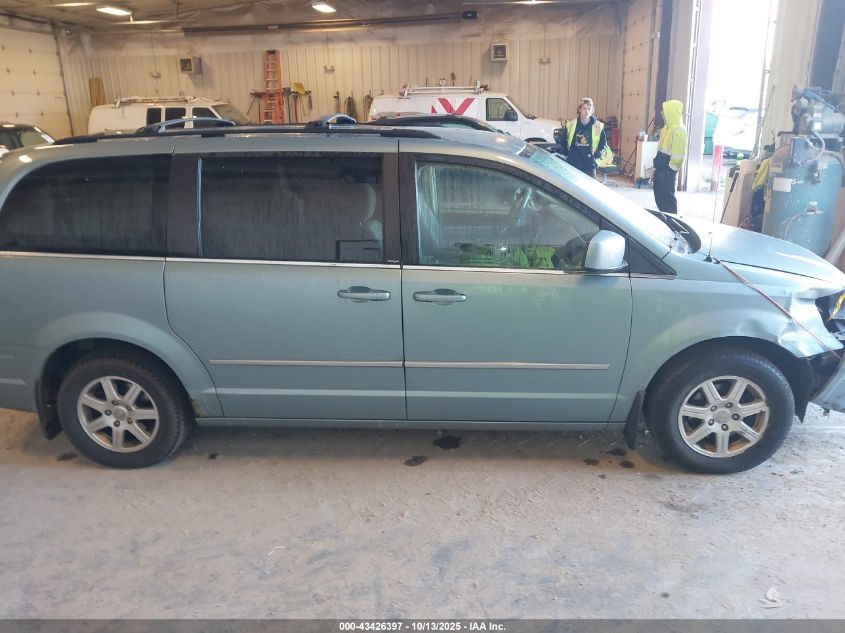 2010 Chrysler Town & Country Touring VIN: 2A4RR5D14AR142592 Lot: 43426397