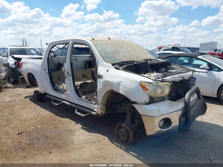 TOYOTA TUNDRA GRADE 5.7L V8