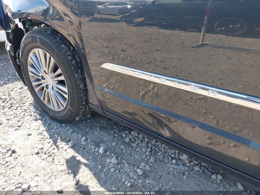 2013 Chrysler Town & Country Touring-L VIN: 2C4RC1CG0DR758090 Lot: 43426485