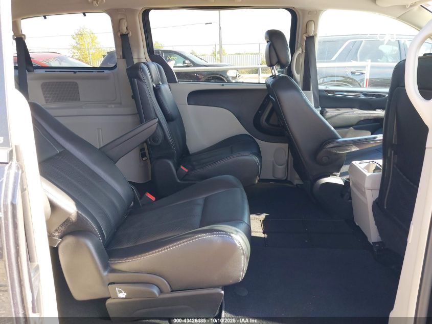 2013 Chrysler Town & Country Touring-L VIN: 2C4RC1CG0DR758090 Lot: 43426485