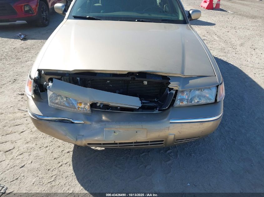 2000 Mercury Grand Marquis Gs VIN: 2MEFM74W3YX698234 Lot: 43426490