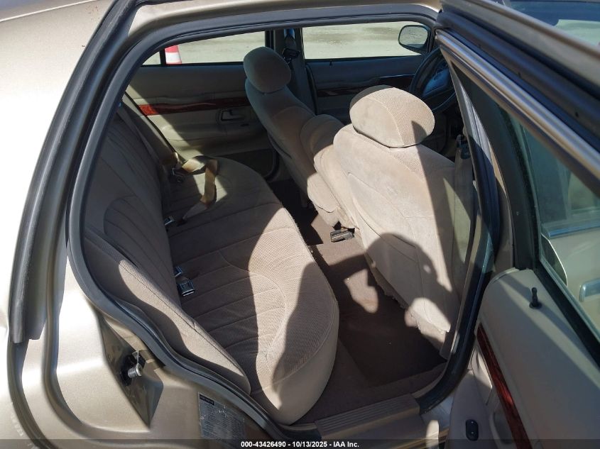 2000 Mercury Grand Marquis Gs VIN: 2MEFM74W3YX698234 Lot: 43426490