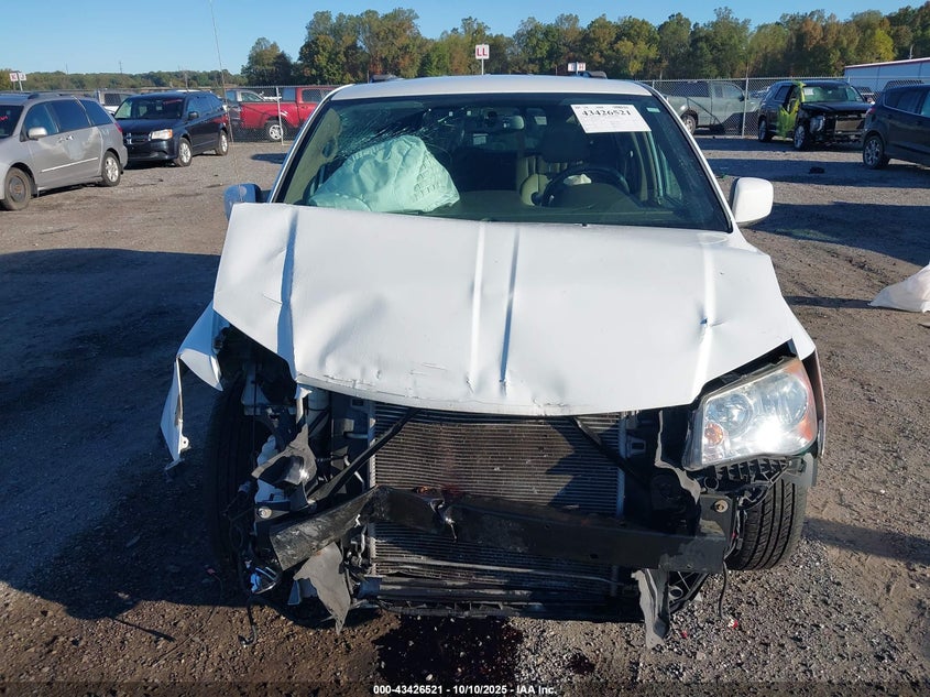 2015 Chrysler Town & Country Touring VIN: 2C4RC1BGXFR620514 Lot: 43426521