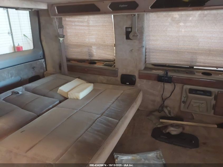 1999 Chevrolet Astro Upfitter Pkg. VIN: 1GBDM19W1XB141147 Lot: 43426674