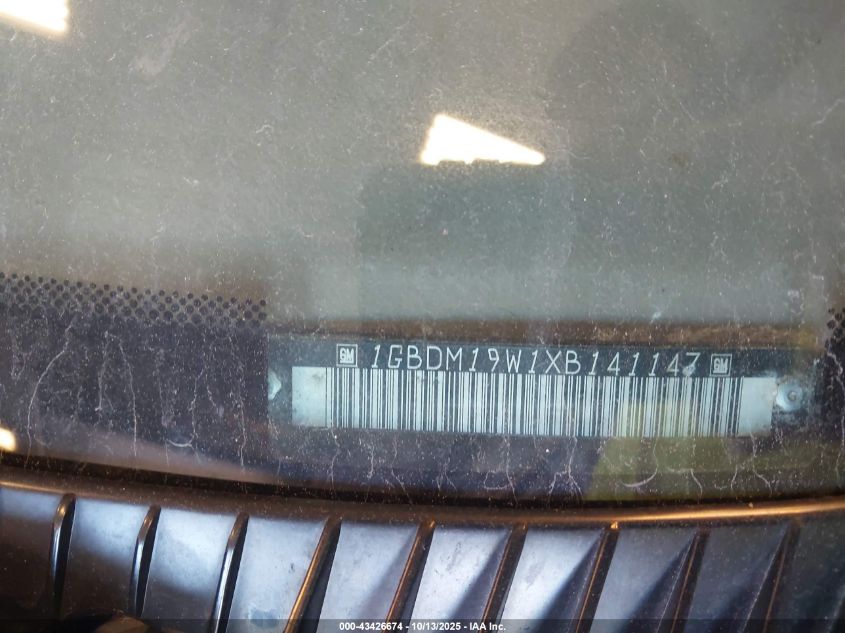 1999 Chevrolet Astro Upfitter Pkg. VIN: 1GBDM19W1XB141147 Lot: 43426674