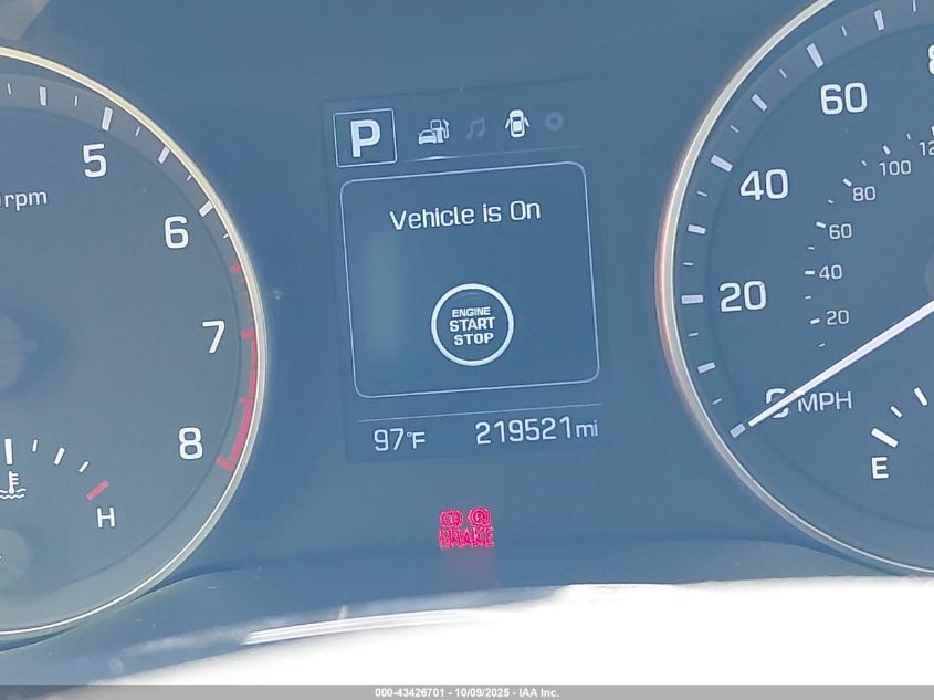 2017 Hyundai Elantra Limited VIN: 5NPD84LF4HH029372 Lot: 43426701