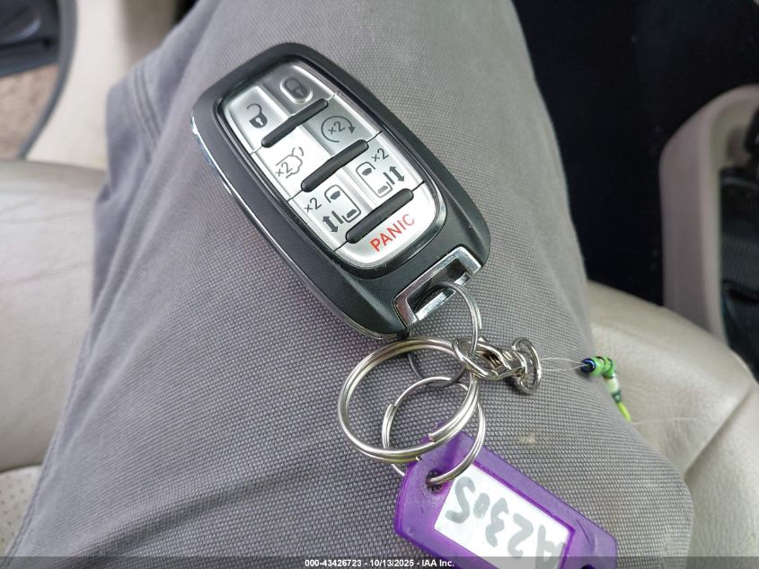 2021 Chrysler Pacifica Touring L VIN: 2C4RC1BG8MR584481 Lot: 43426723