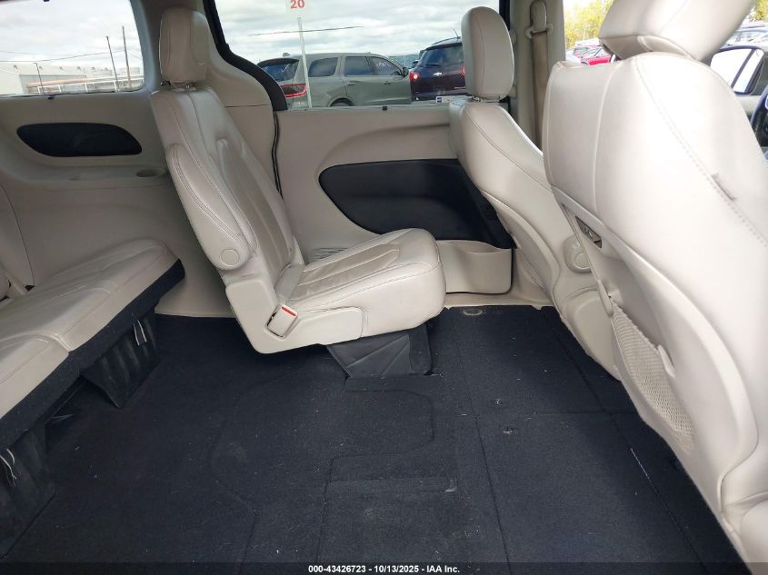 2021 Chrysler Pacifica Touring L VIN: 2C4RC1BG8MR584481 Lot: 43426723