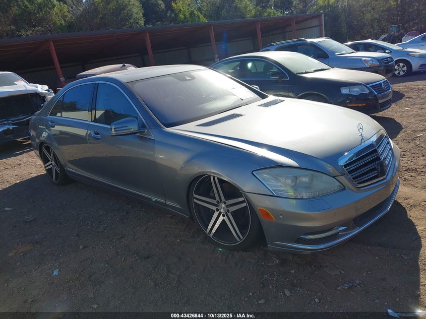 2010 Mercedes-Benz S 550