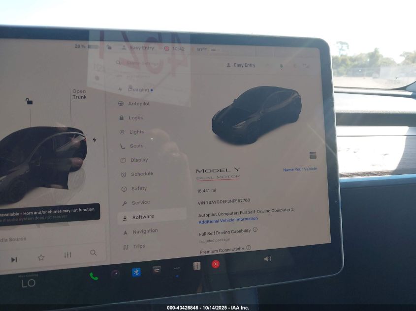 2022 Tesla Model Y Performance Dual Motor All-Wheel Drive VIN: 7SAYGDEF3NF557760 Lot: 43426846