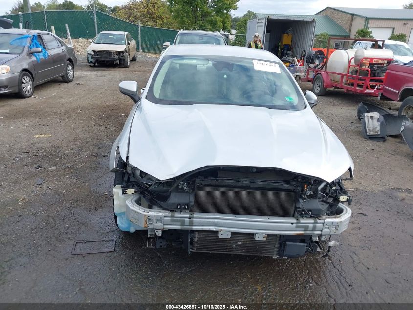 2019 Ford Fusion Hybrid Se VIN: 3FA6P0LU7KR205540 Lot: 43426857