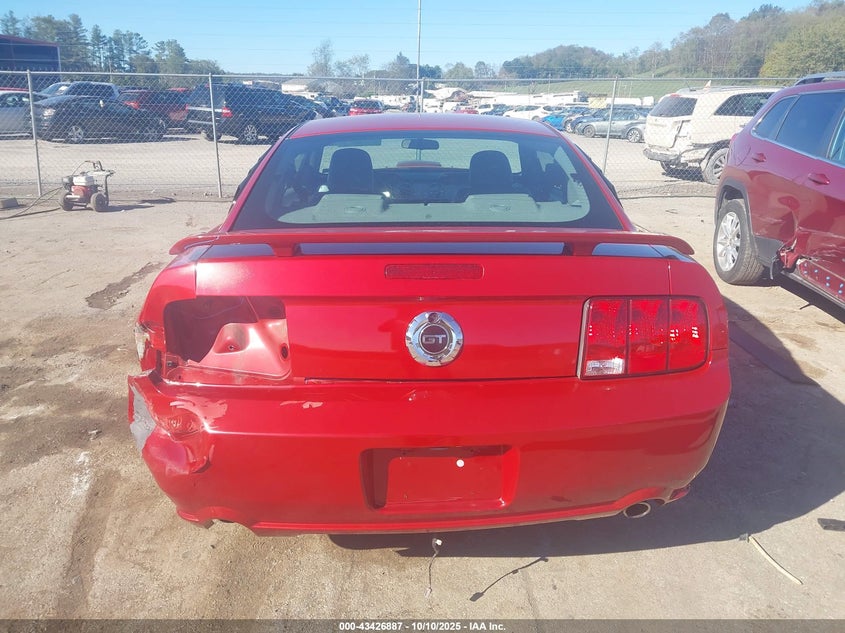 2008 Ford Mustang VIN: 1ZVHT82H685120215 Lot: 43426887