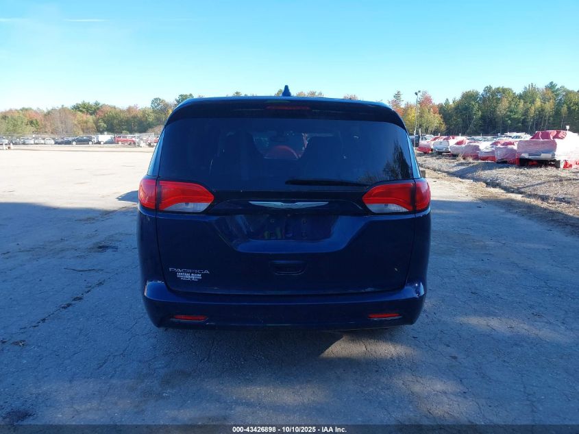 2017 Chrysler Pacifica Touring VIN: 2C4RC1DGXHR579012 Lot: 43426898